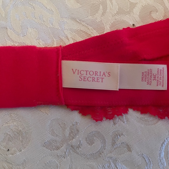 Victoria Secret red bra - Picture 2 of 4